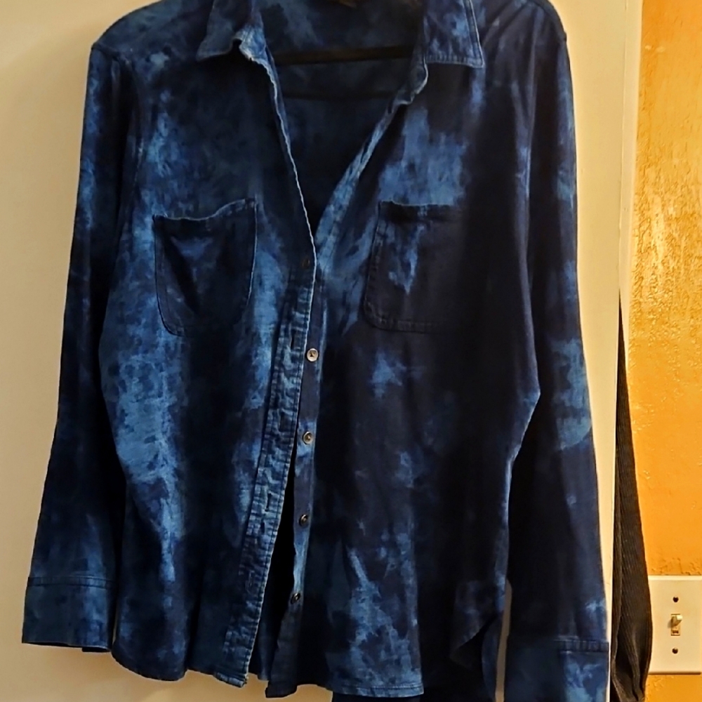 Rock & Republic Long Sleeve Button Up Top Deep Blue Tie Dye Cotton 1X